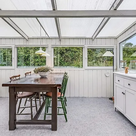 4 Person In Dom wakacyjny